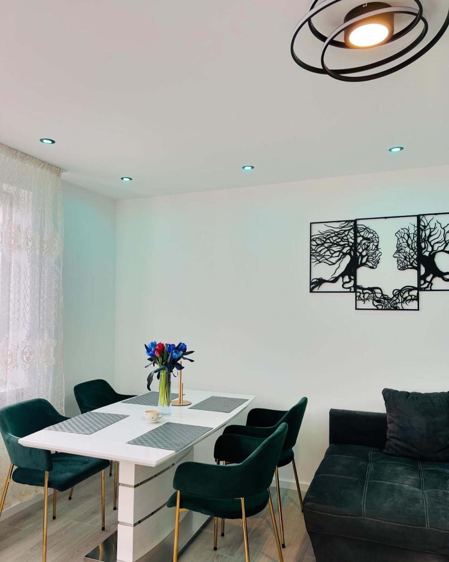 Ferienhaus Doina Gehlberg Luaran gambar