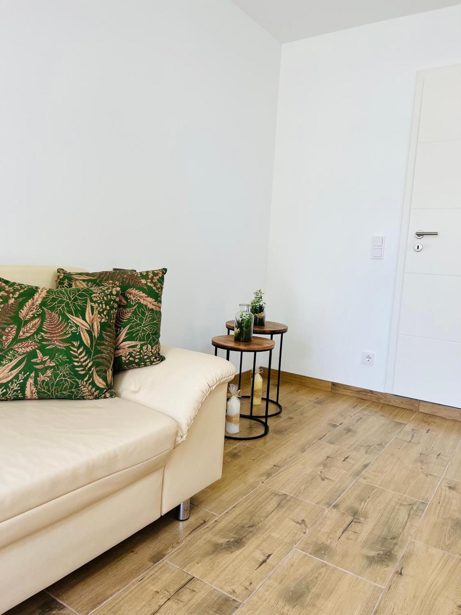 Ferienhaus Doina Gehlberg Luaran gambar